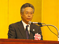 山口・東京都副知事