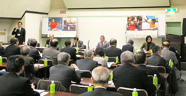 報告会の様子